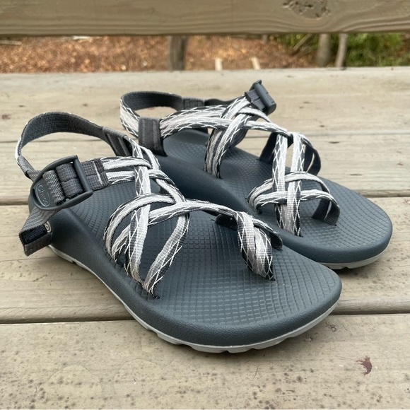 Chaco ZX2 gray Classic sandals size 8 - Picture 3 of 16